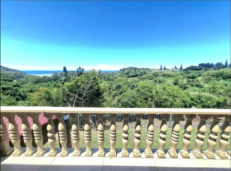 5 Bedroom Property for Sale in Baysville Eastern Cape